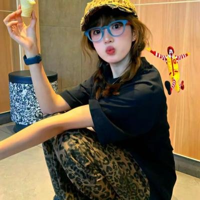 战地女护士